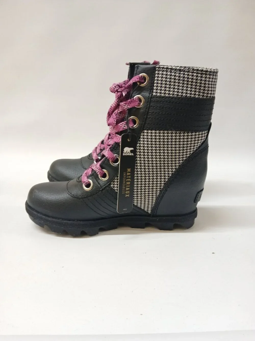 Sorel Lexie Wedge Waterproof Leather Combat Winter Boots Girls 2 Black Pink
